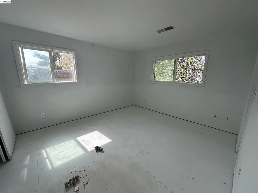 717 Whispering Bay Lane Suisun City CA 94585