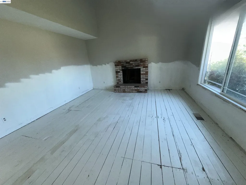 717 Whispering Bay Lane Suisun City CA 94585