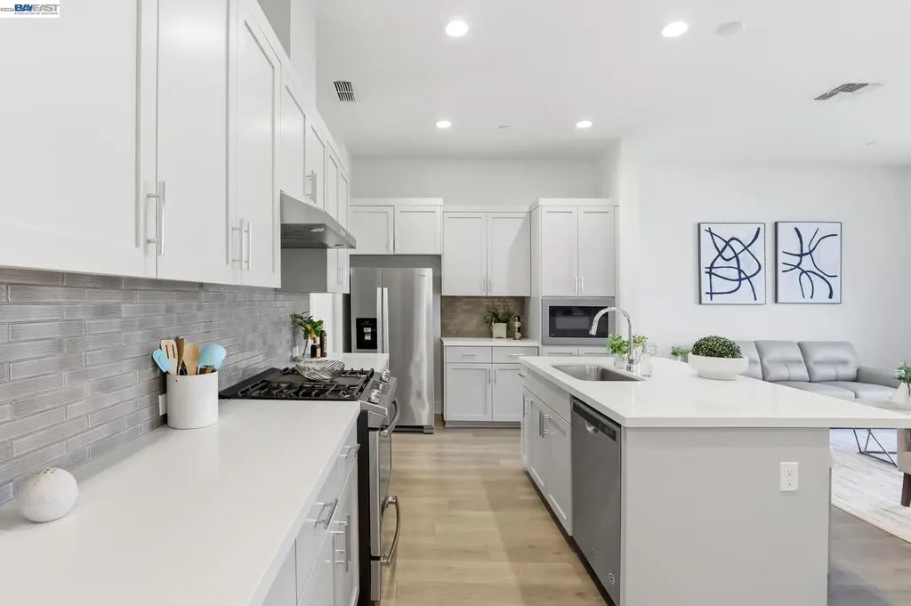 7134 Regional Street Dublin CA 94568