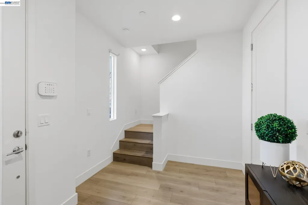 7134 Regional Street Dublin CA 94568