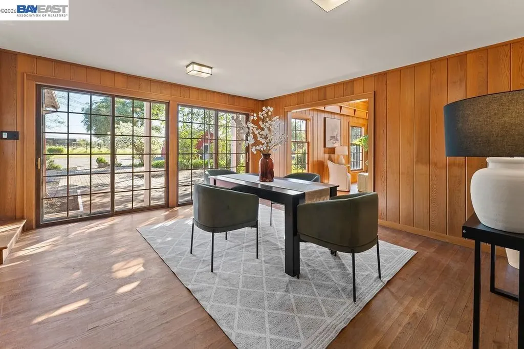 1972 Livermore Avenue Livermore CA 94550