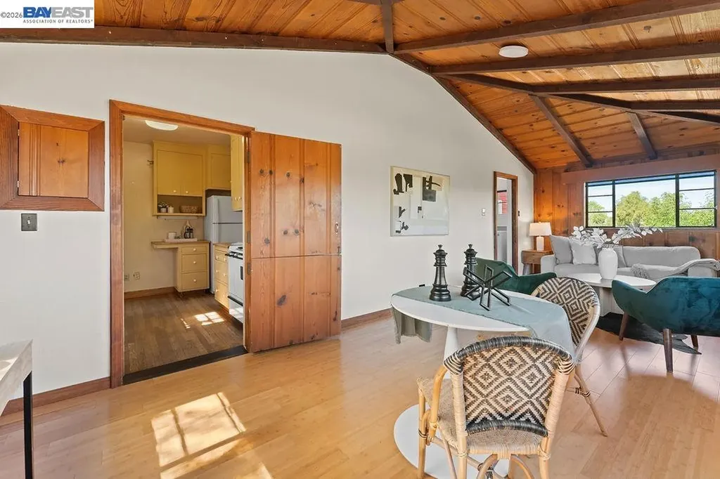 1972 Livermore Avenue Livermore CA 94550