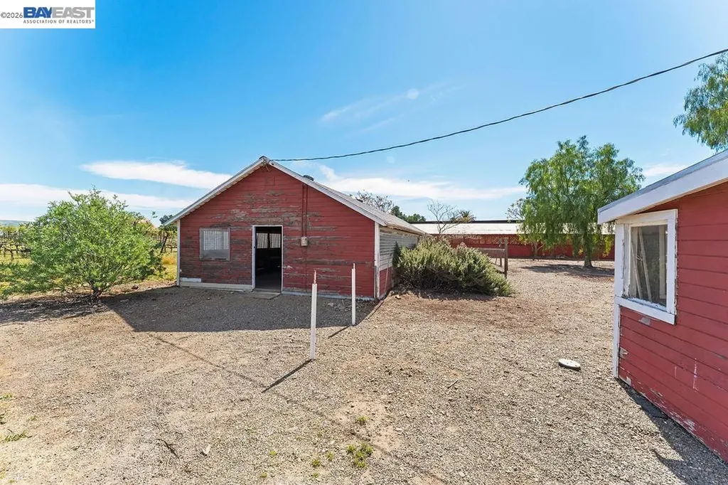 1972 Livermore Avenue Livermore CA 94550