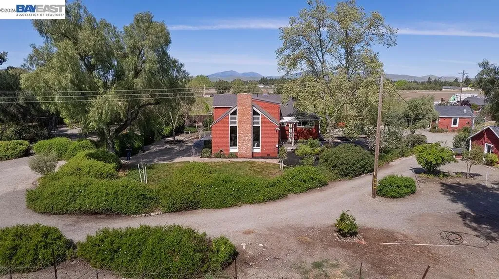 1972 Livermore Avenue Livermore CA 94550