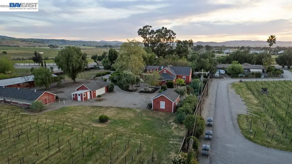 1972 Livermore Avenue Livermore CA 94550