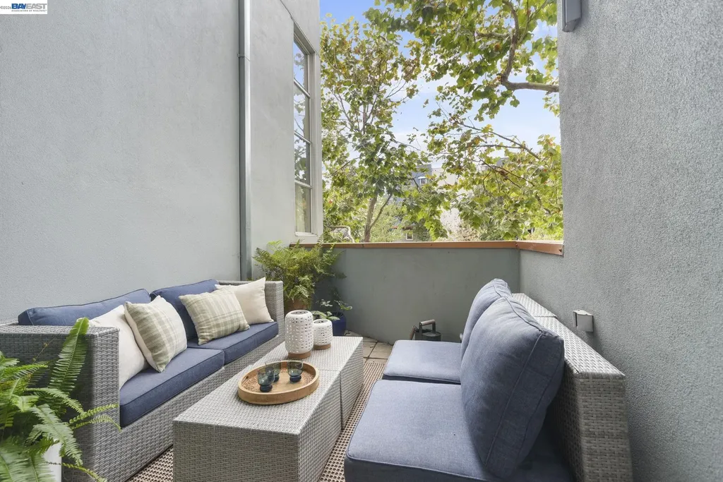 3960 Adeline Street Emeryville CA 94608