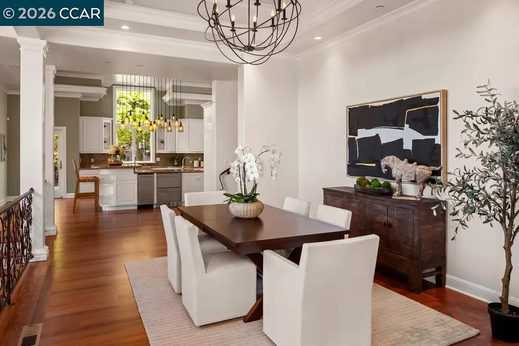 128 Oak Road Orinda CA 94563