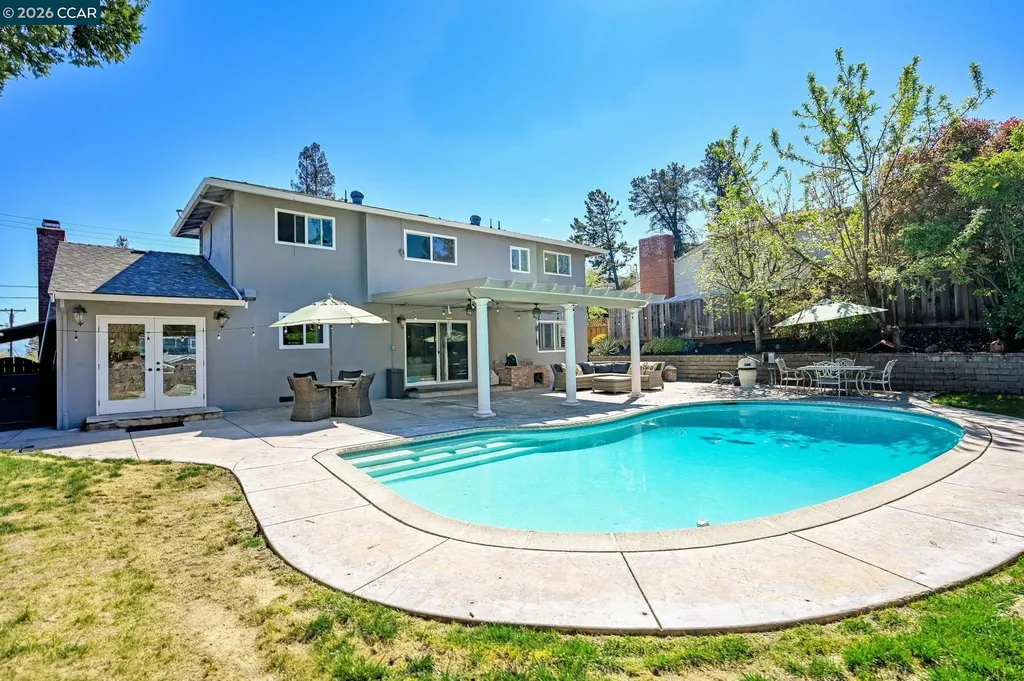 203 Virginia Circle Martinez CA 94553
