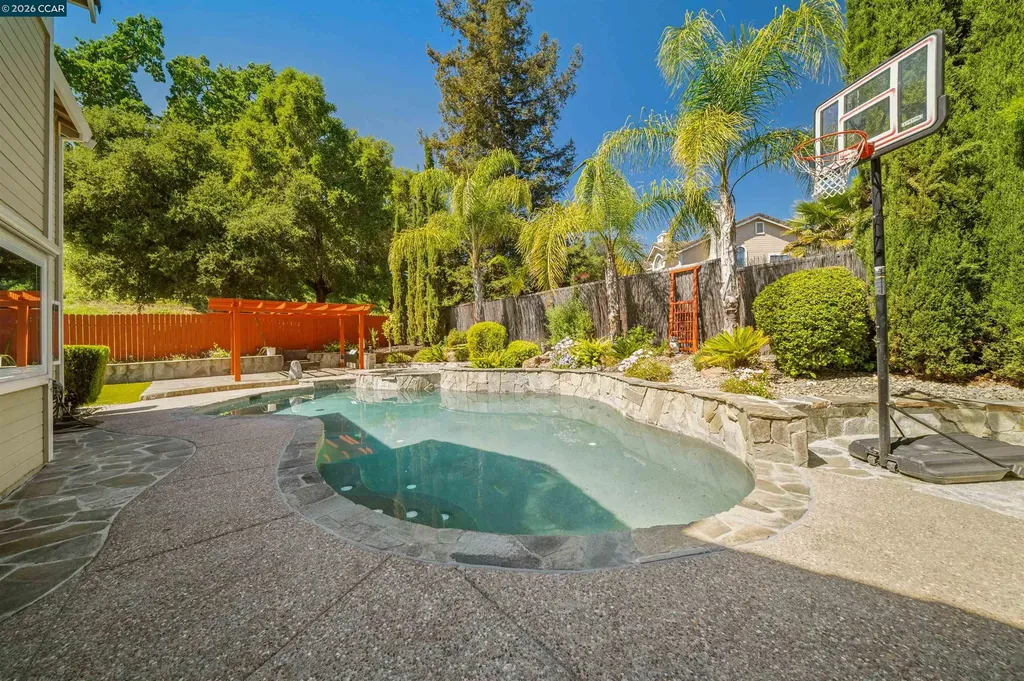 812 Beaver Creek Court San Ramon CA 94582