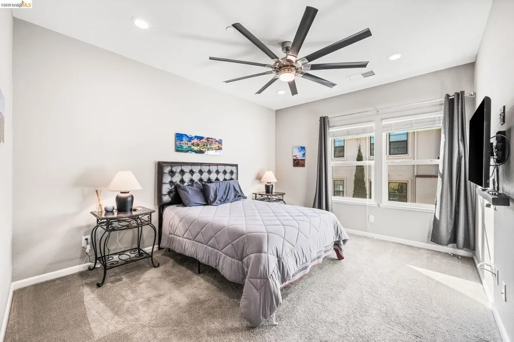 1280 Gusty Loop #4 Livermore CA 94550