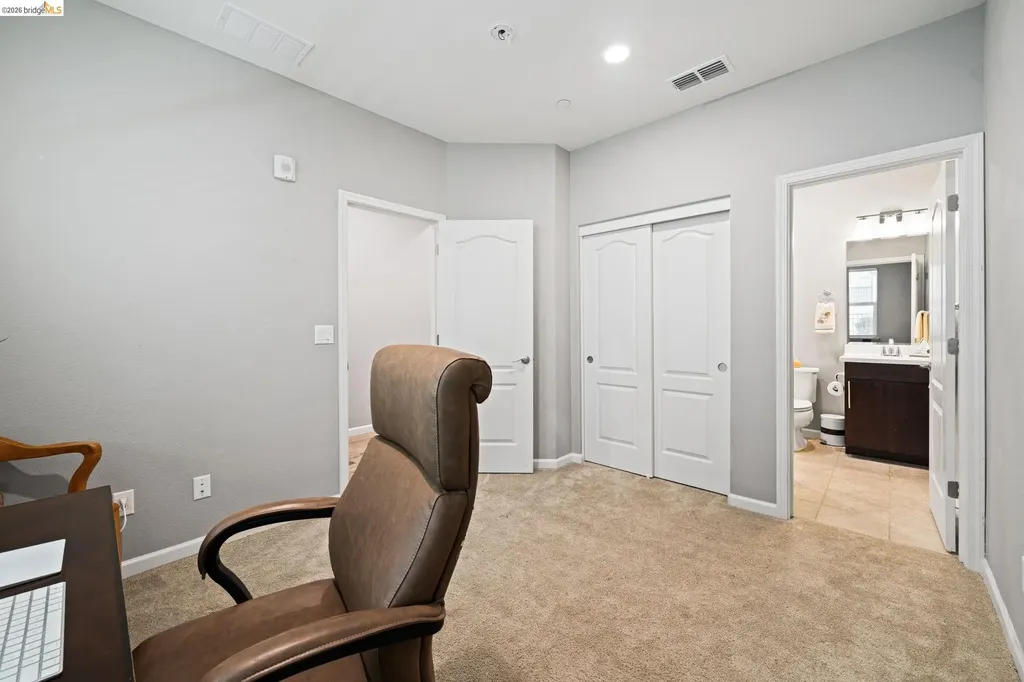 1280 Gusty Loop #4 Livermore CA 94550
