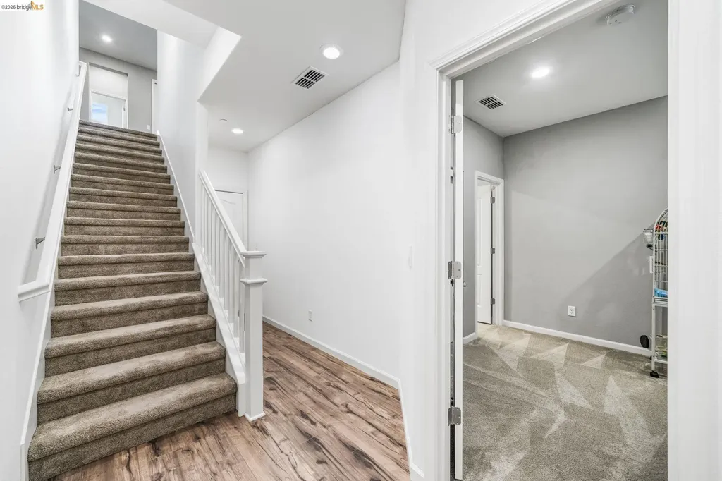 1280 Gusty Loop #4 Livermore CA 94550