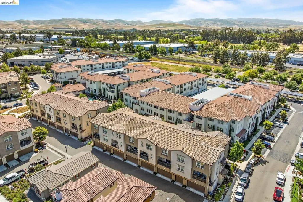 1280 Gusty Loop #4 Livermore CA 94550