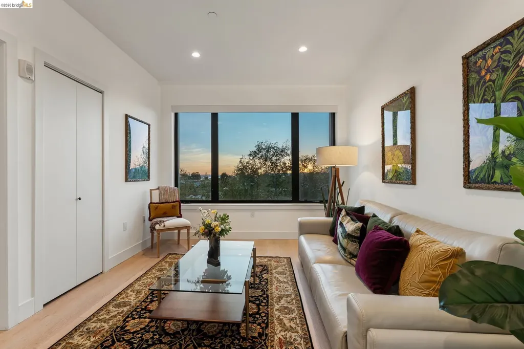 2747 San Pablo Avenue Berkeley CA 94702
