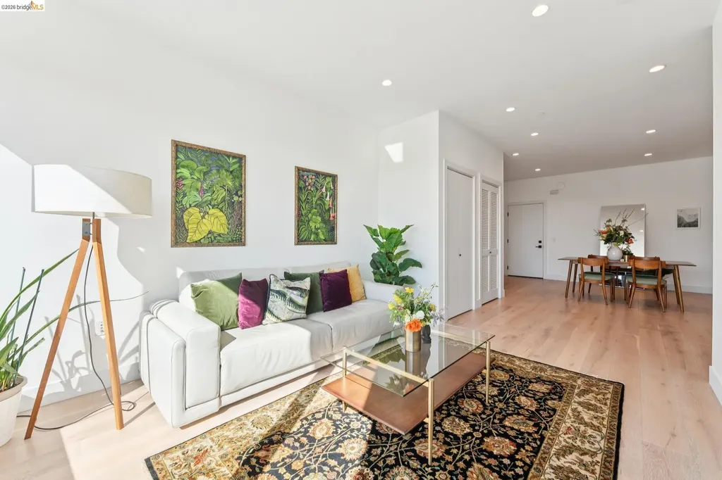 2747 San Pablo Avenue Berkeley CA 94702