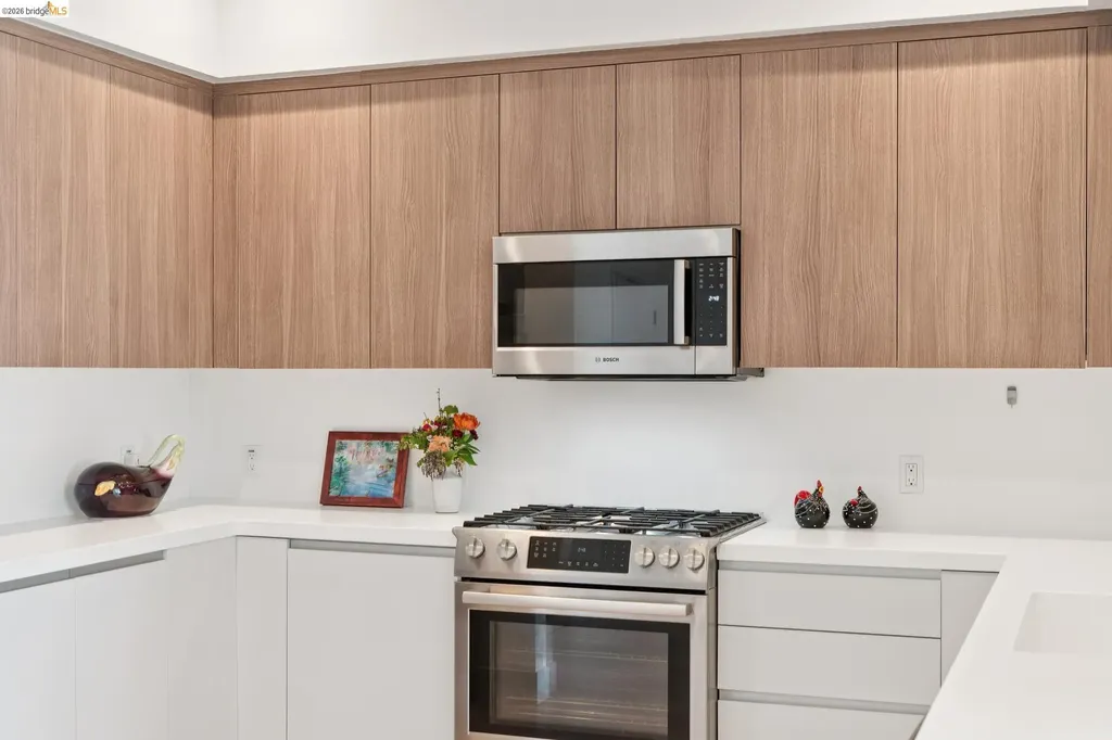 2747 San Pablo Avenue Berkeley CA 94702