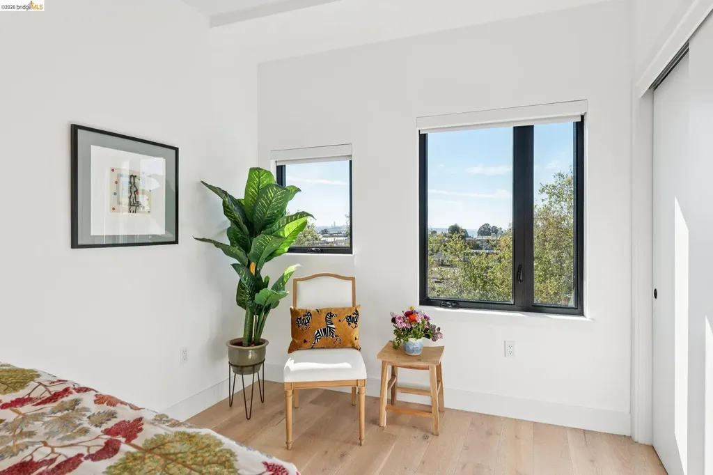 2747 San Pablo Avenue Berkeley CA 94702