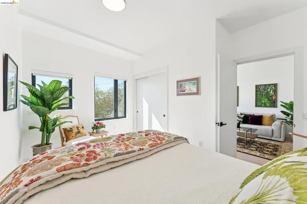 2747 San Pablo Avenue Berkeley CA 94702