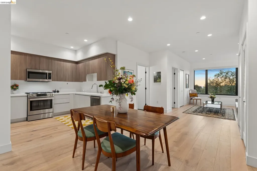 2747 San Pablo Avenue Berkeley CA 94702