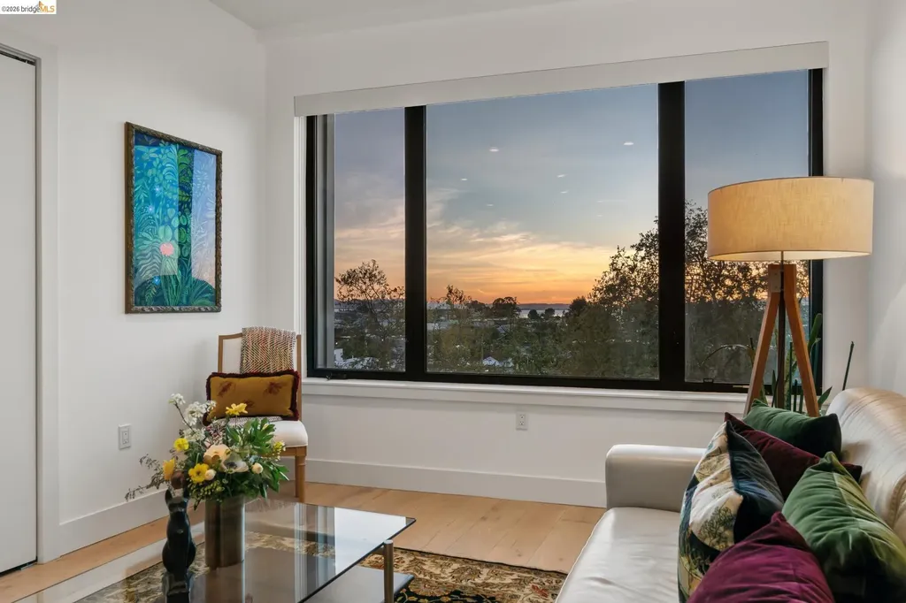 2747 San Pablo Avenue Berkeley CA 94702