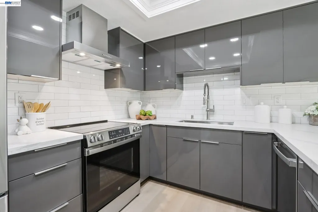3168 Courthouse Drive Union City CA 94587