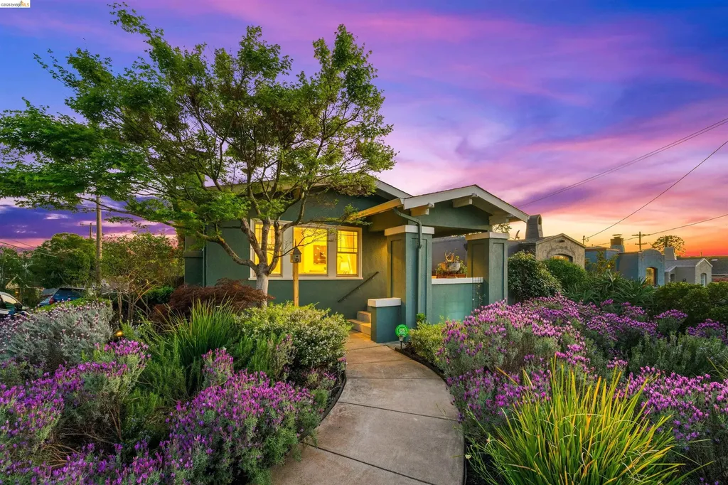 Albany CA, 1498 Sonoma Avenue