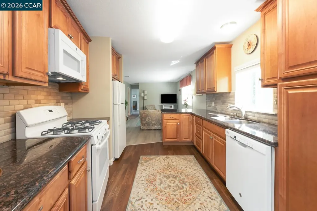 1035 Peralta Concord CA 94520