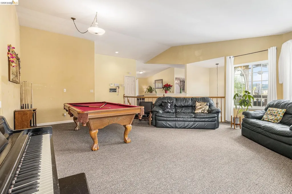 5490 Lenora Road Richmond CA 94803