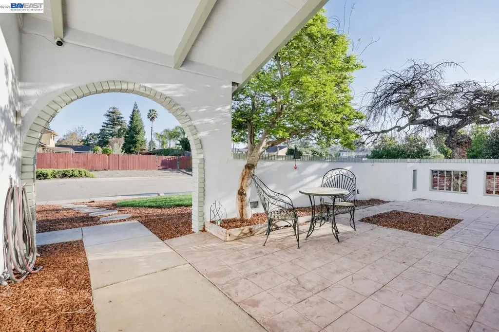 2633 Regent Road Livermore CA 94550