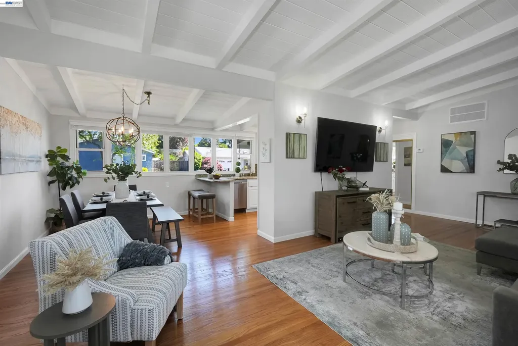 278 Saint Andrews Street Hayward CA 94544