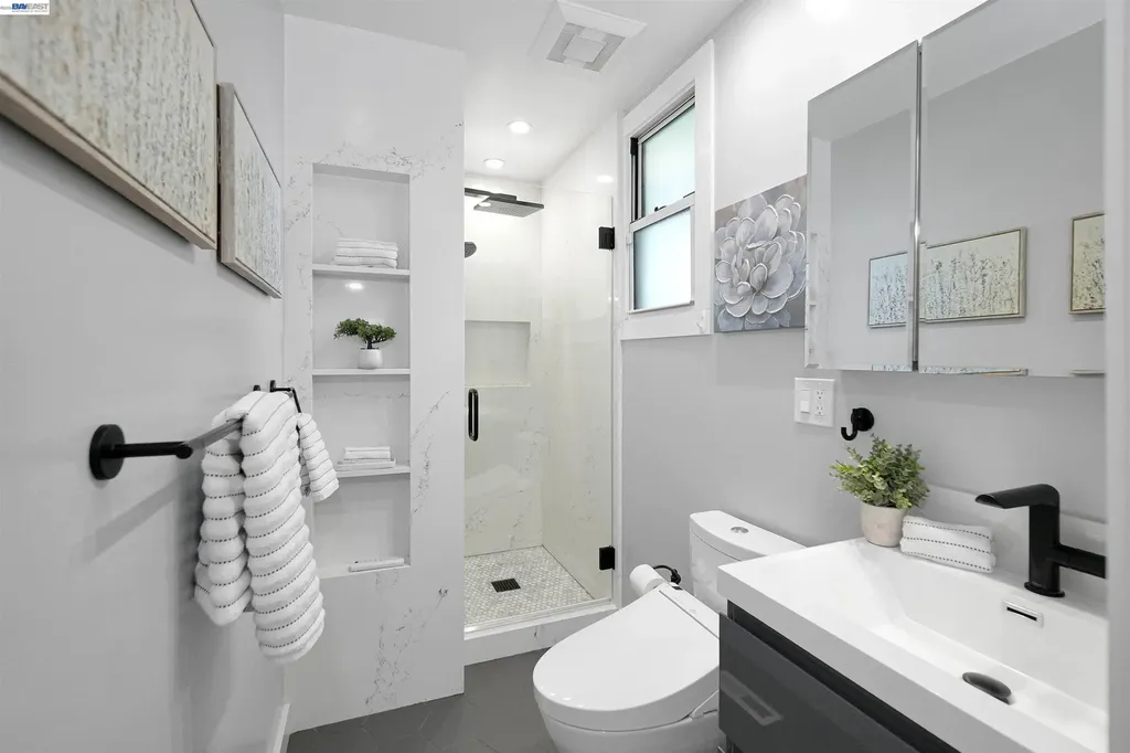 278 Saint Andrews Street Hayward CA 94544