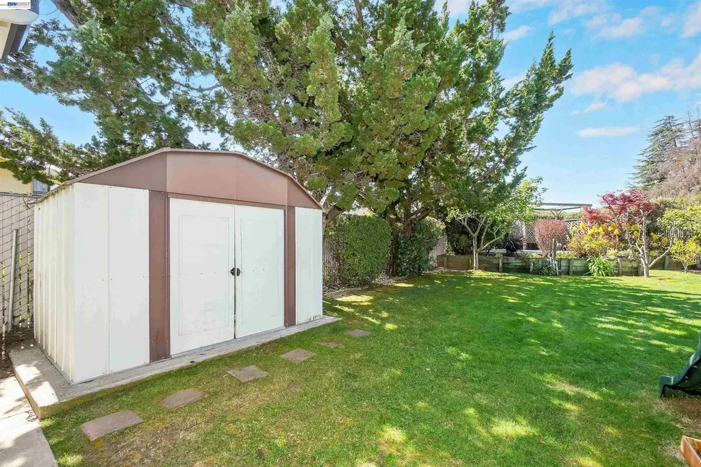278 Saint Andrews Street Hayward CA 94544