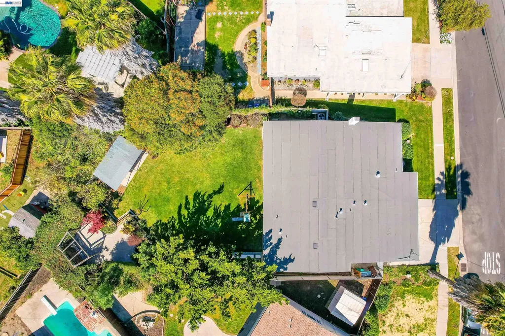 278 Saint Andrews Street Hayward CA 94544
