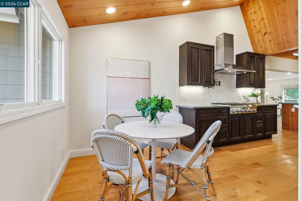 1124 Sanders Drive Moraga CA 94556