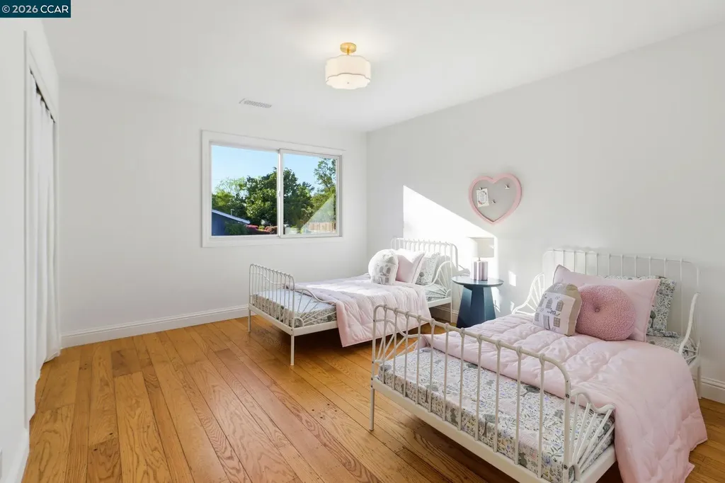 1124 Sanders Drive Moraga CA 94556