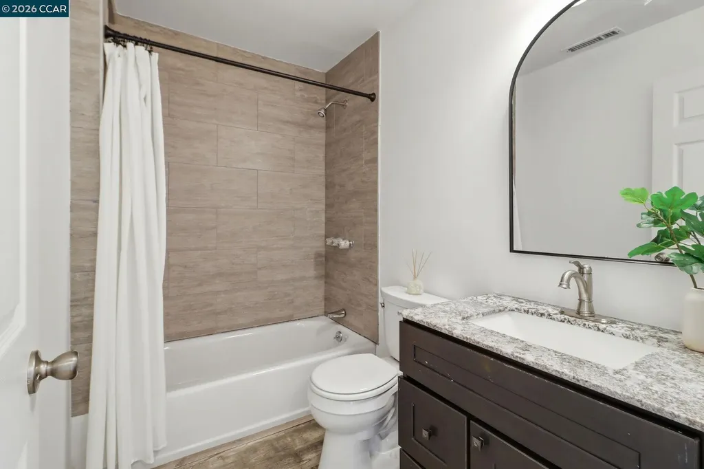 1124 Sanders Drive Moraga CA 94556