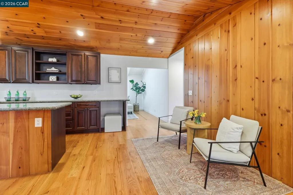 1124 Sanders Drive Moraga CA 94556