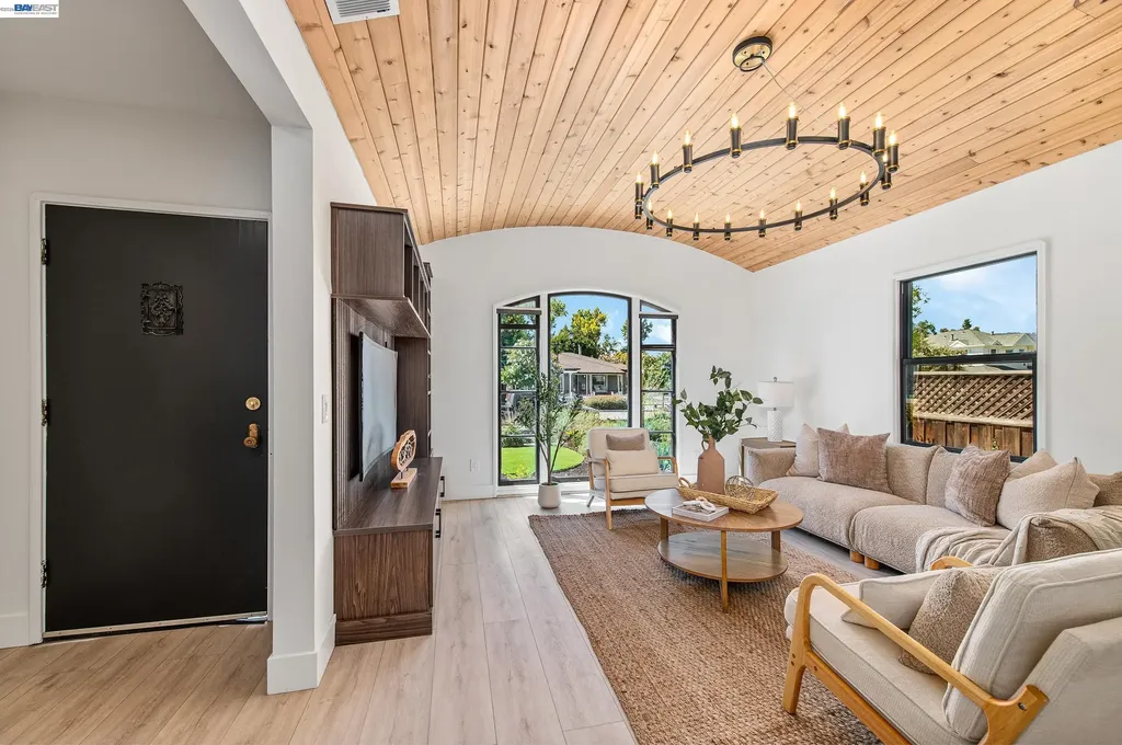 4073 Stanley Boulevard Pleasanton CA 94566