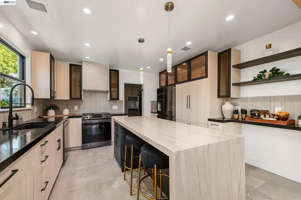 4073 Stanley Boulevard Pleasanton CA 94566