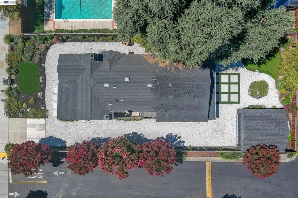 4073 Stanley Boulevard Pleasanton CA 94566