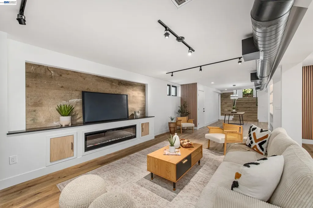4073 Stanley Boulevard Pleasanton CA 94566