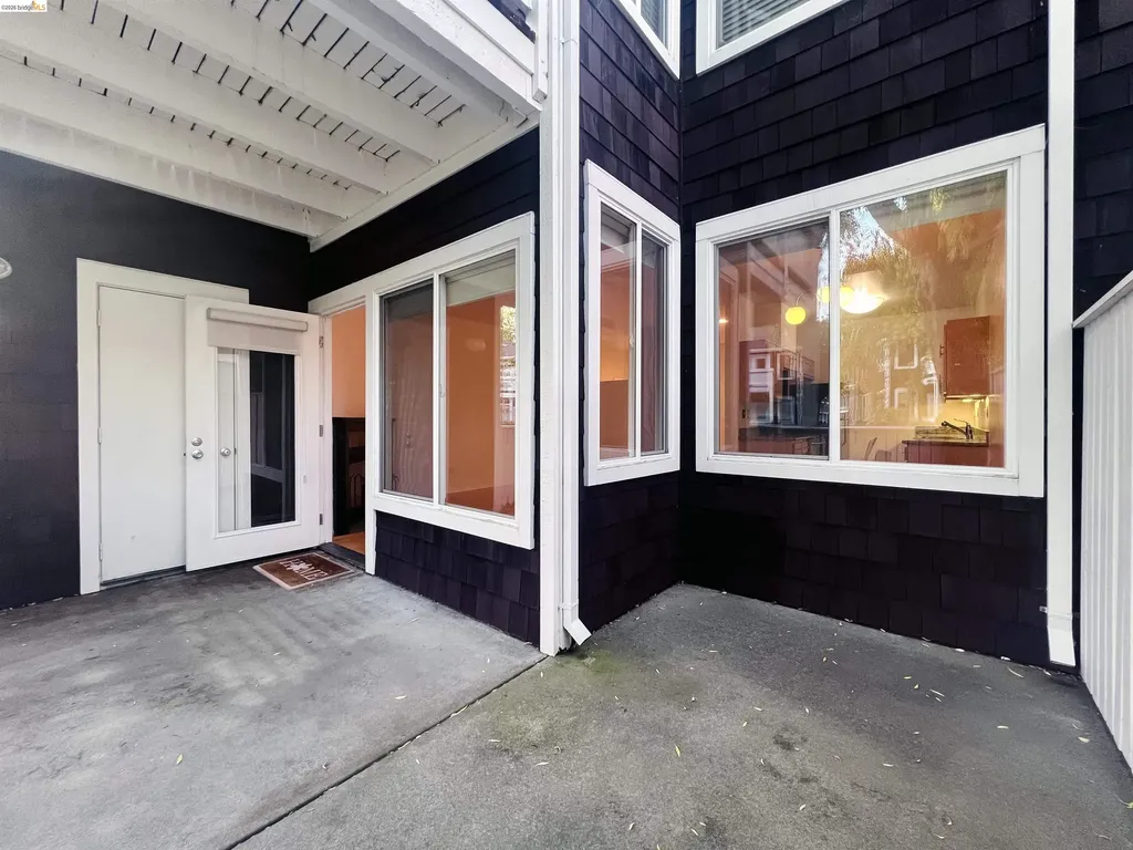 79 Marina Lakes Drive Richmond CA 94804