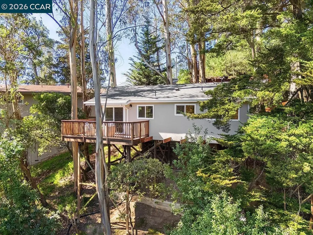 5924 Balboa Drive Oakland CA 94611