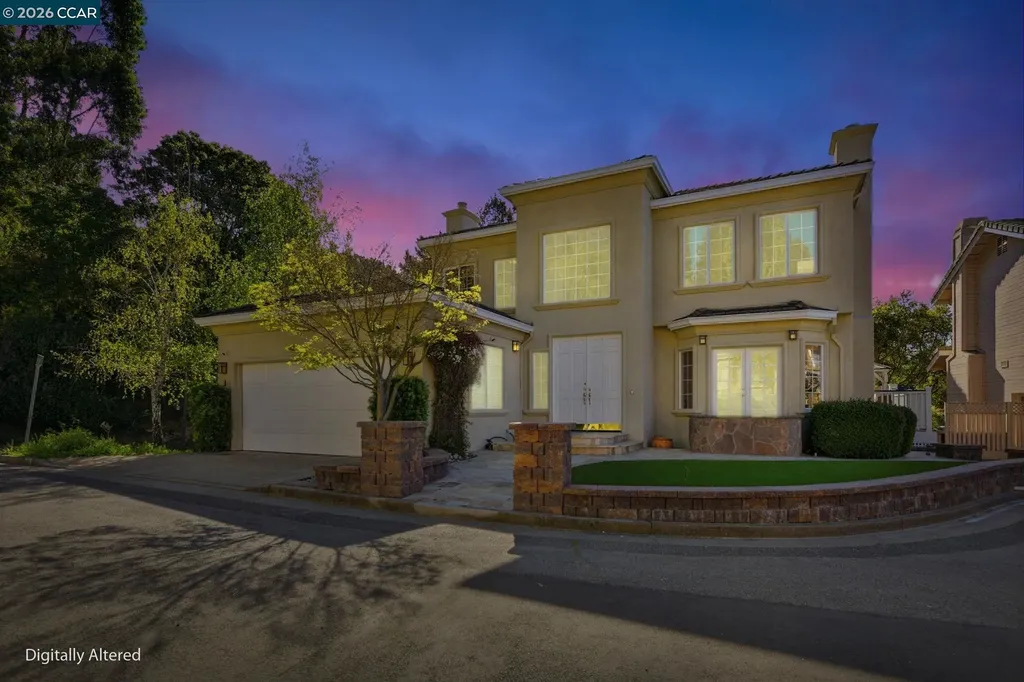 1 Bay Forest Place Oakland CA 94611