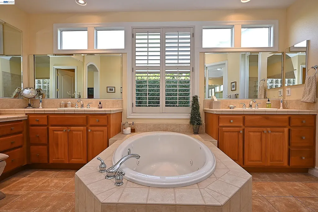 2221 Leccino Court Livermore CA 94550