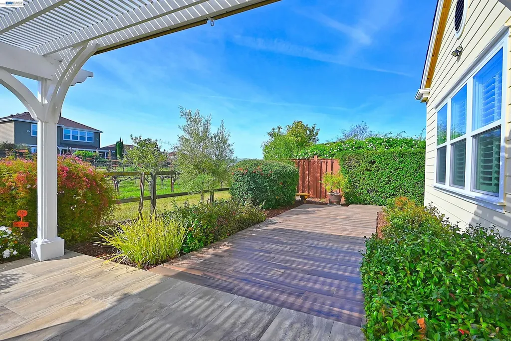 2221 Leccino Court Livermore CA 94550