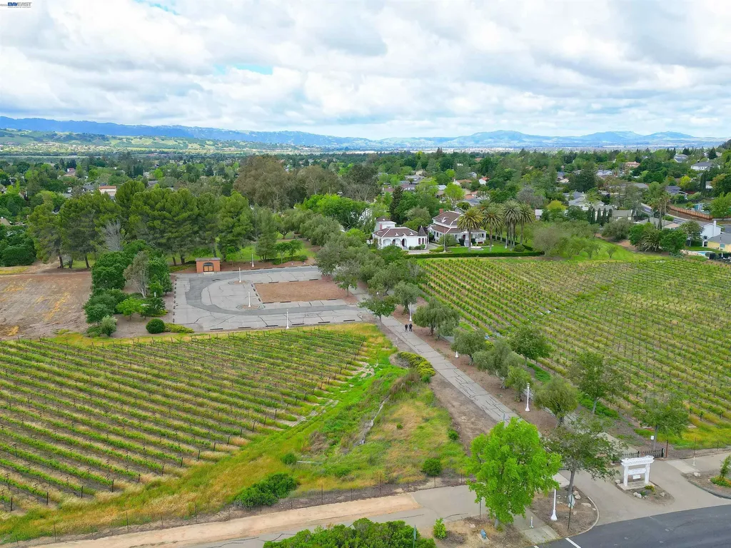 2221 Leccino Court Livermore CA 94550