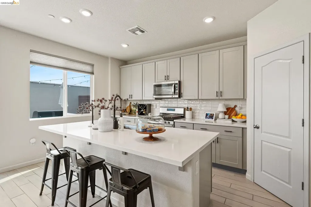 916 Diego Drive Oakley CA 94561