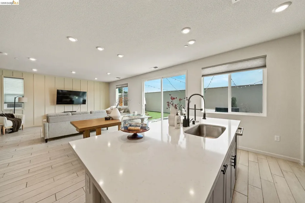 916 Diego Drive Oakley CA 94561