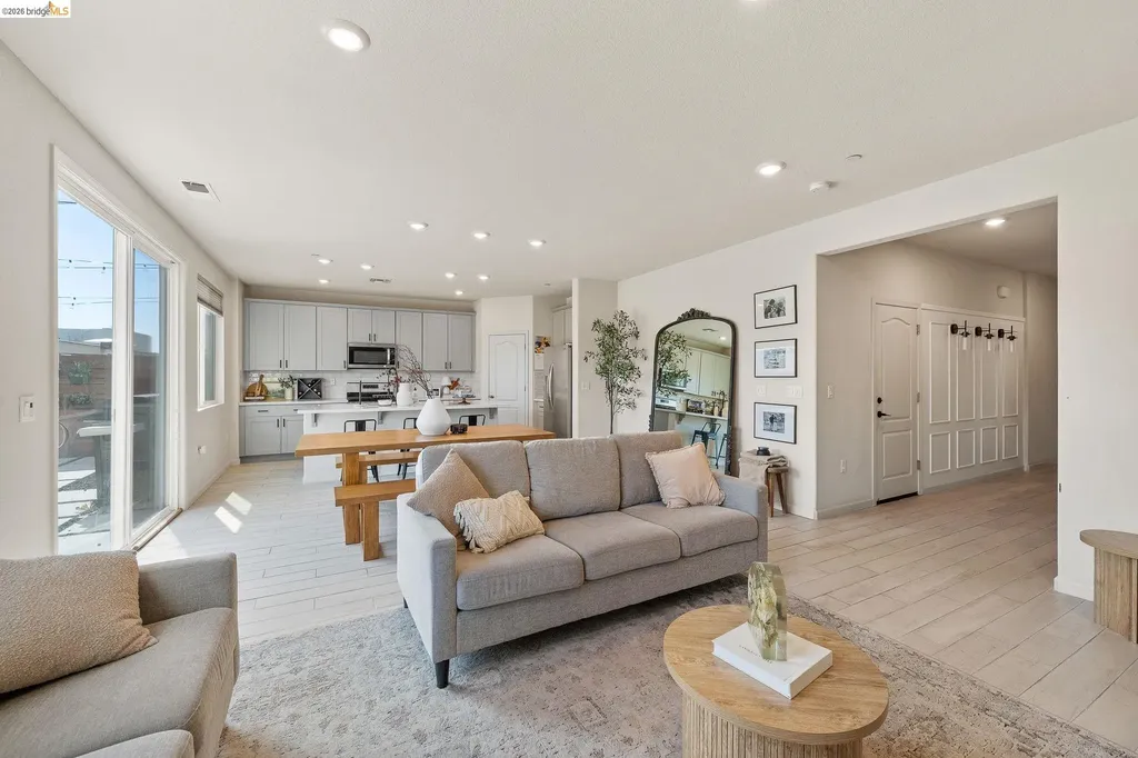 916 Diego Drive Oakley CA 94561